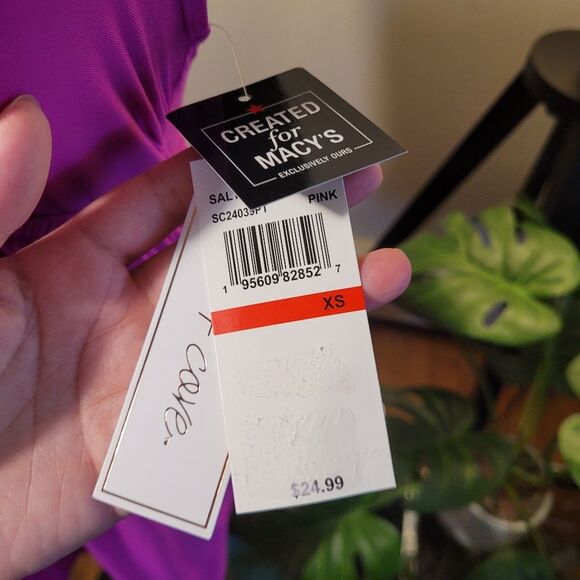 Women's Pink Dress - Picture 6 of 9